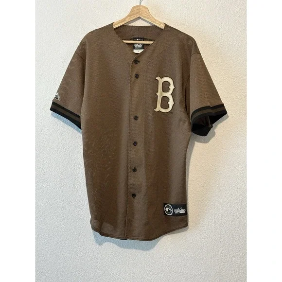 Boston Red Sox Majestic Stitched Logo Baseball Jersey Medium - Picture 1 of 8